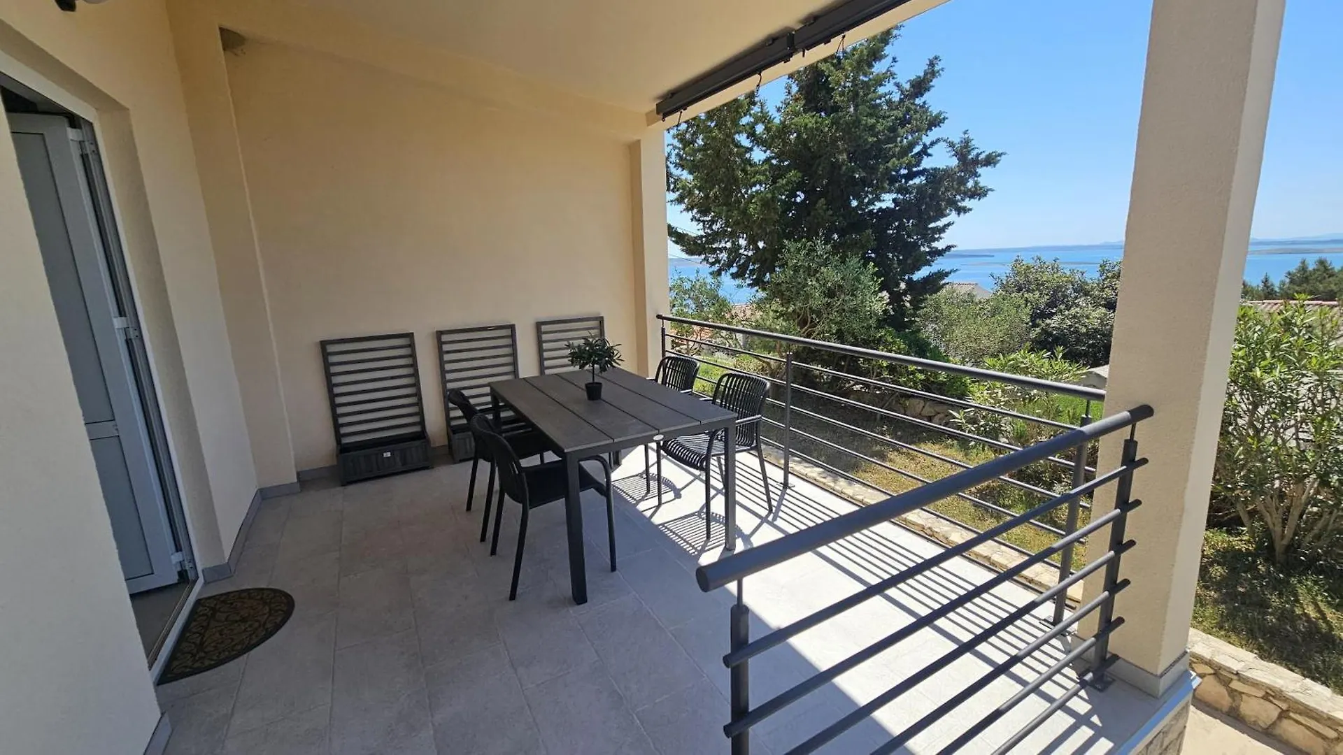 Look Smokvica Pag Apartmani