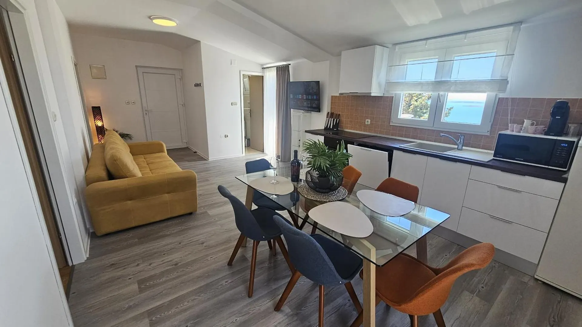 Look Smokvica Pag Apartmani アパート Smokvica (Pag)